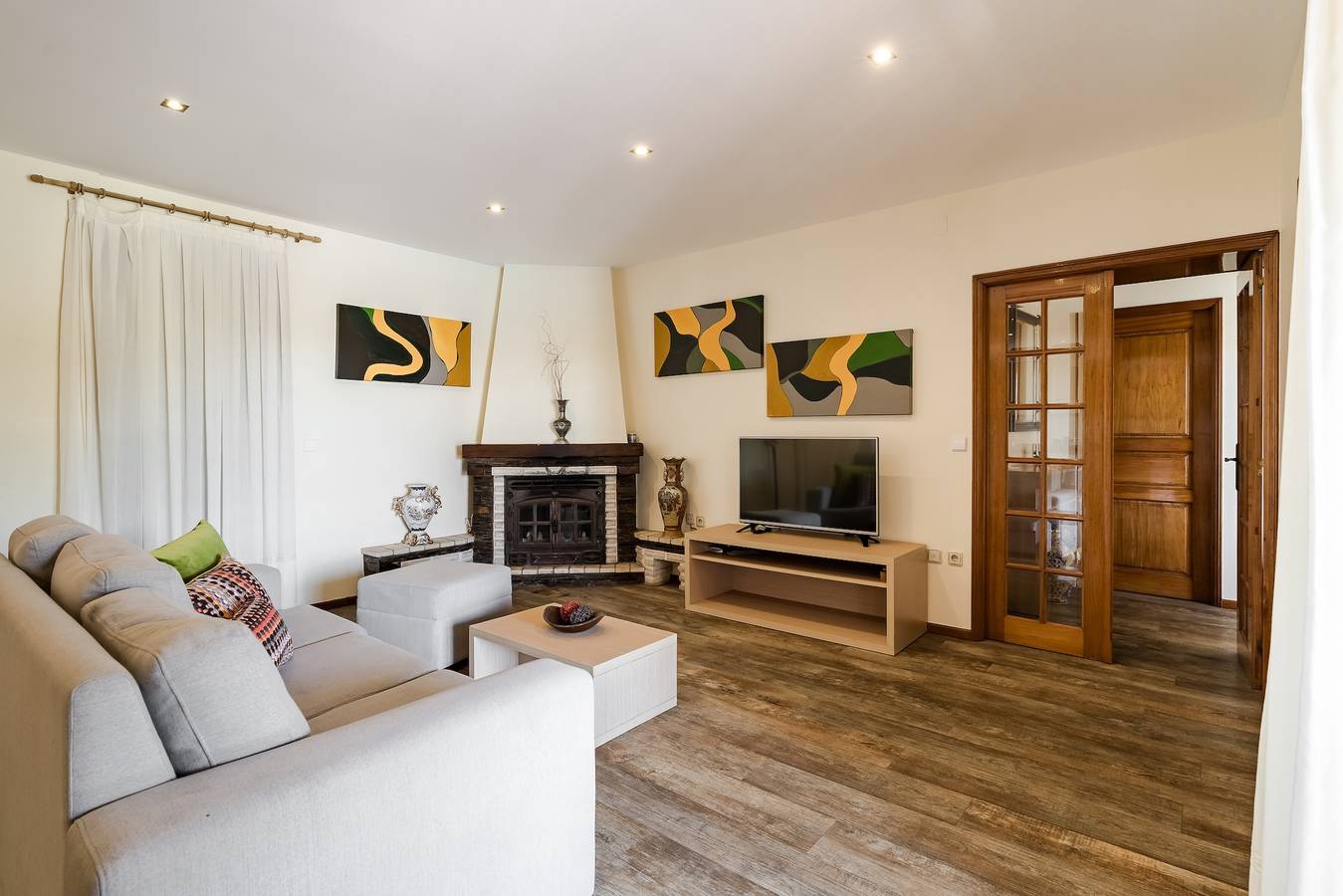Casa Canto: Casa con Piscina Privada Climatizada, Wi-Fi y Aire Acondicionado in Estela, Distrito de Porto