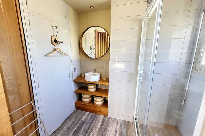 Gîte pour 2 personnes, avec terrasse dans Office De Tourisme Du Chateau D Olonne - 4