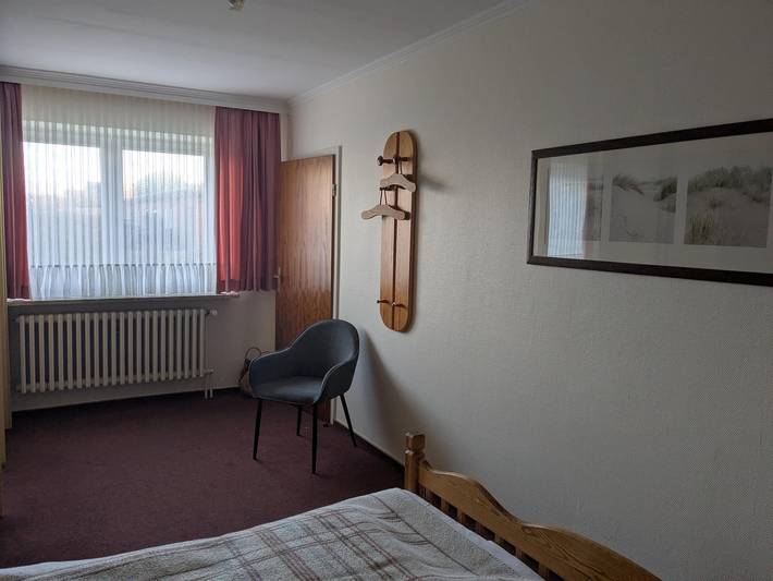 Bungalow für 3 Personen, mit Terrasse und Garten in Westerland - 4