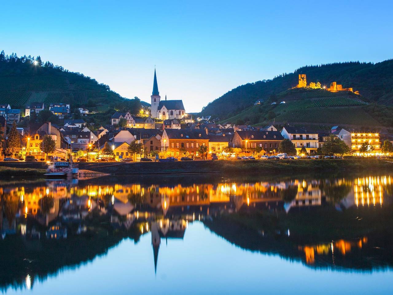Ganze Ferienwohnung, Ferienwohung zum Moselsteig - Appartement/Fewo, Dusche oder Bad, Wc, Balkon in Klotten, Cochem-Zell