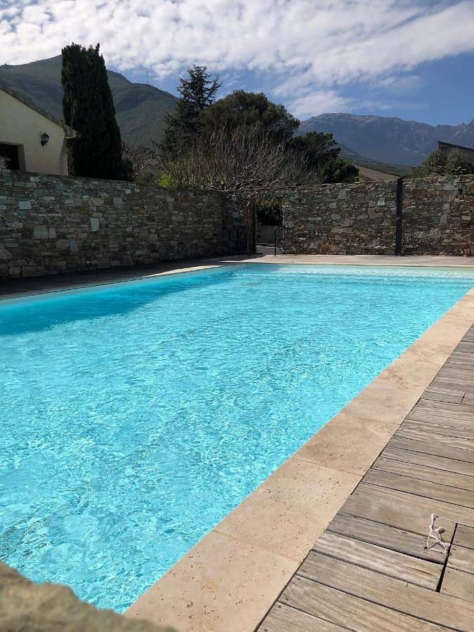 Appartement de vacances pour 4 personnes, avec piscine et balcon