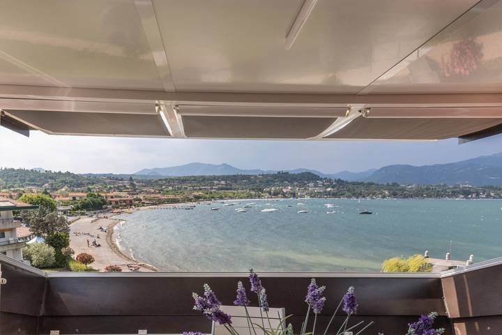 Ferienwohnung für 4 Personen, mit Garten und Seeblick - 1