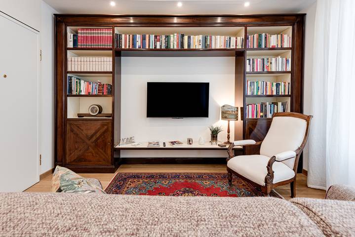 Entire apartment, Apartment 'Dream House Scialoia' with Balcony, Wi-Fi and Air Conditioning in Florence, Florence Province