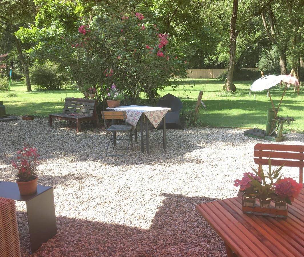 Studio with Garden View in Krefeld, Niederrhein