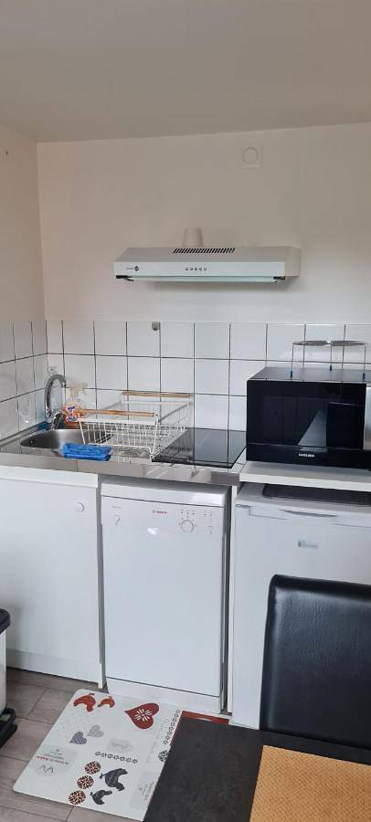 Gîte pour 4 personnes, avec terrasse dans Virville - 3