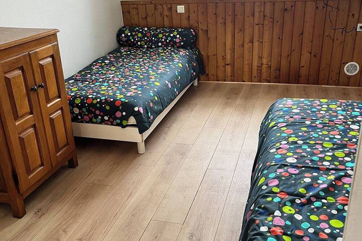 Location de vacances pour 4 personnes, avec jardin, animaux acceptés à Les Ancizes-Comps - 2