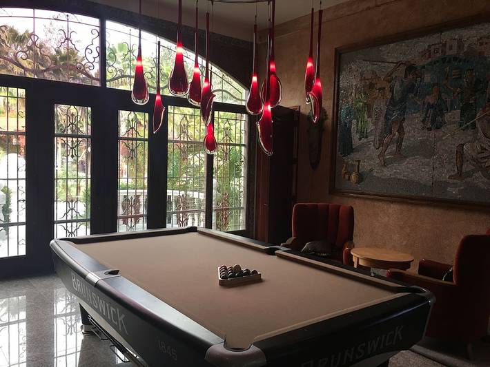 Vacation house for 34 people, with hot tub and yard - 1