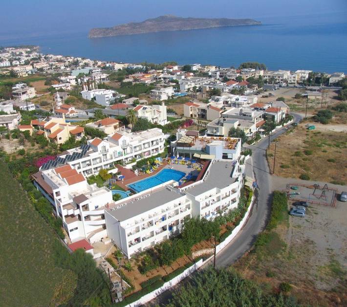 Club vacances pour 4 personnes, avec piscine ainsi que bassin pour enfant et jardin en Crète - 3