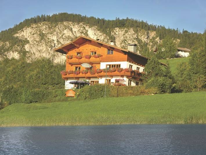 Ferienwohnung für 2 Personen, mit Balkon und Seeblick in Thiersee