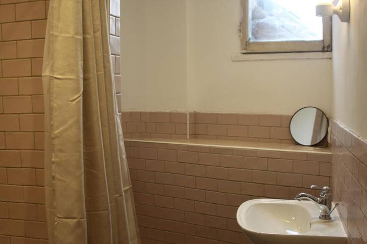 Gîte pour 2 personnes, avec terrasse à Chalo-Saint-Mars - 4