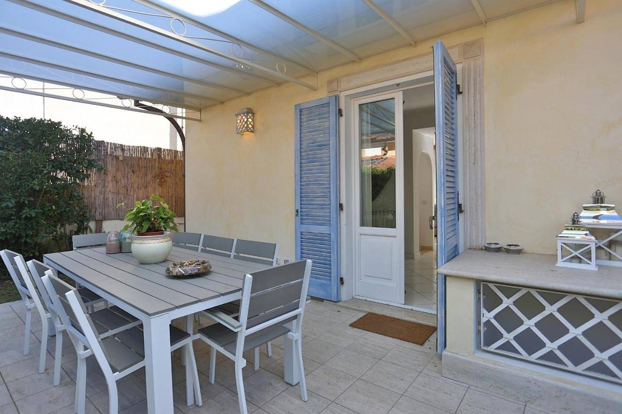 Villa in Marina di Pietrasanta, Pietrasanta