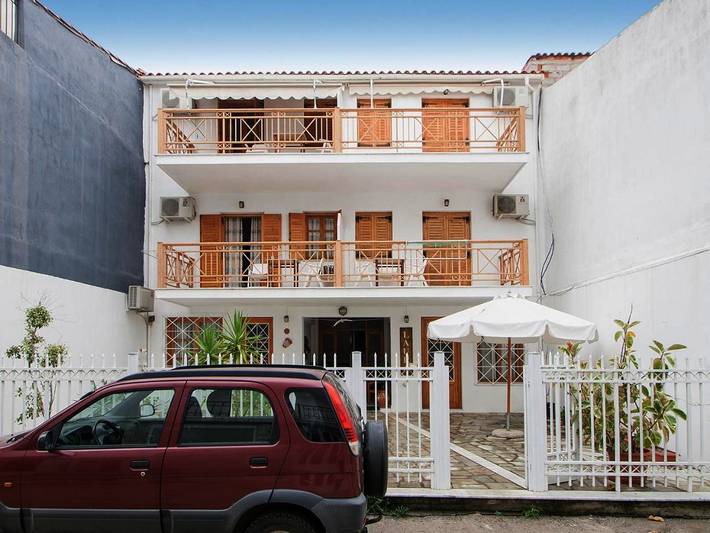 Maison d’hôte pour 4 personnes, avec vue et jardin dans Skiathos