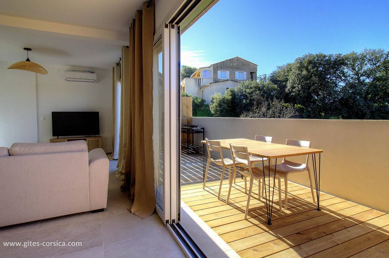 Mezu in Lumio, Region de Calvi