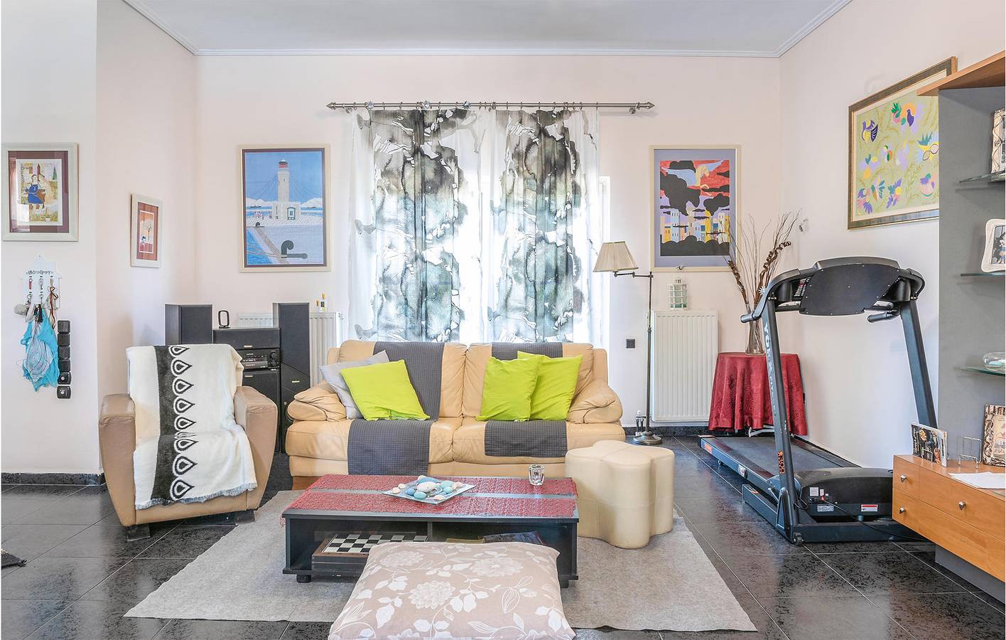 Appartement mit Meerblick und Pool 400 m von der Küste entfernt in Korinthia