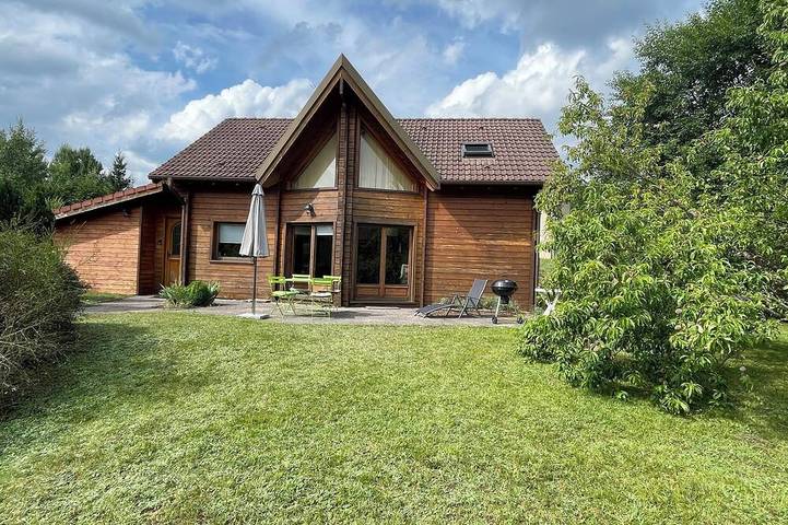 Chalet pour 5 personnes, avec jardin et terrasse