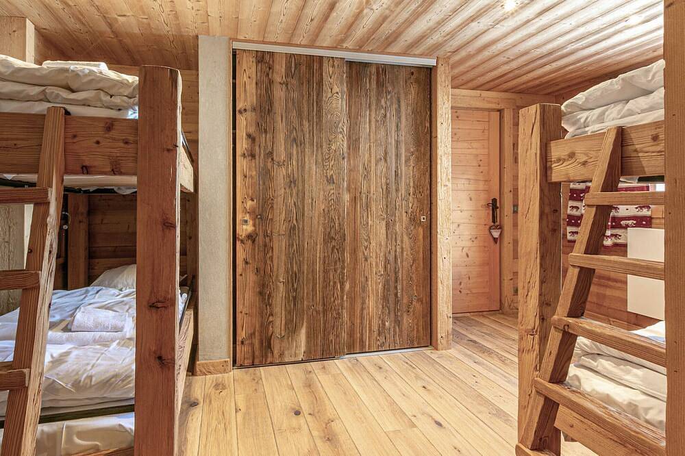 Chalet 4 Étoiles 13 Pers. à La Clusaz - Grande Terrasse, Garage, Wifi, Arrêt Skibus à Proximité in La Clusaz, Région d'Annecy