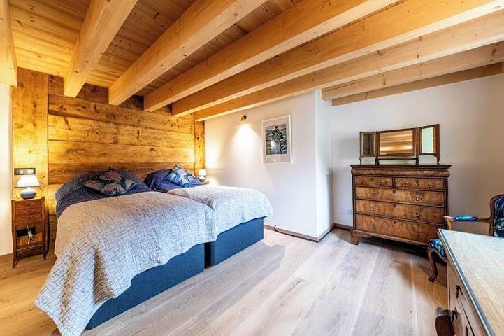 Ganze Wohnung, Stunning alpine retreat near Morzine. Sleeps 8 in La Côte-d'Arbroz, Les Portes du Soleil