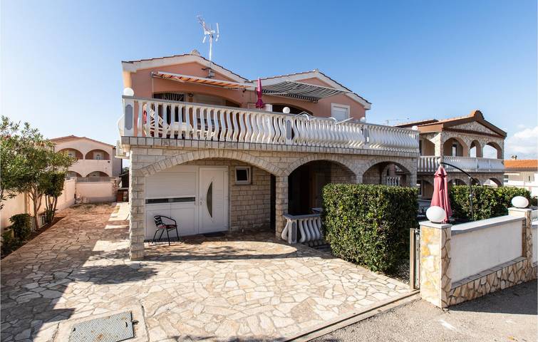 Ferienwohnung für 2 Personen, mit Terrasse auf Vir - 2