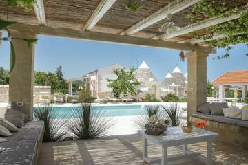 Ferienhaus für 4 Personen, mit Pool und Garten in Italien