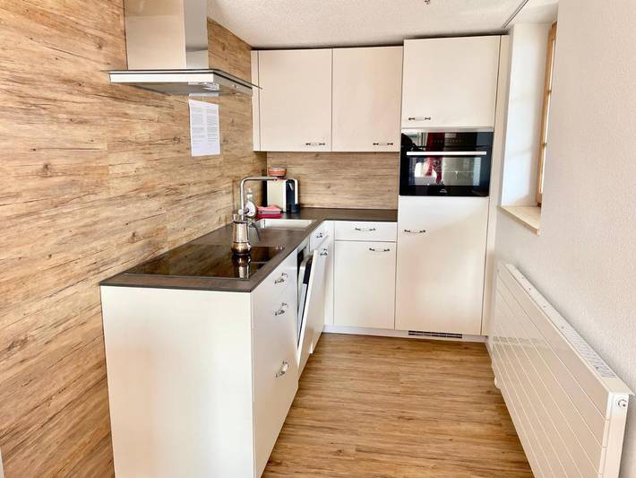 Gîte pour 3 personnes, avec jardin et jacuzzi ainsi que piscine et sauna dans Brigue - 2