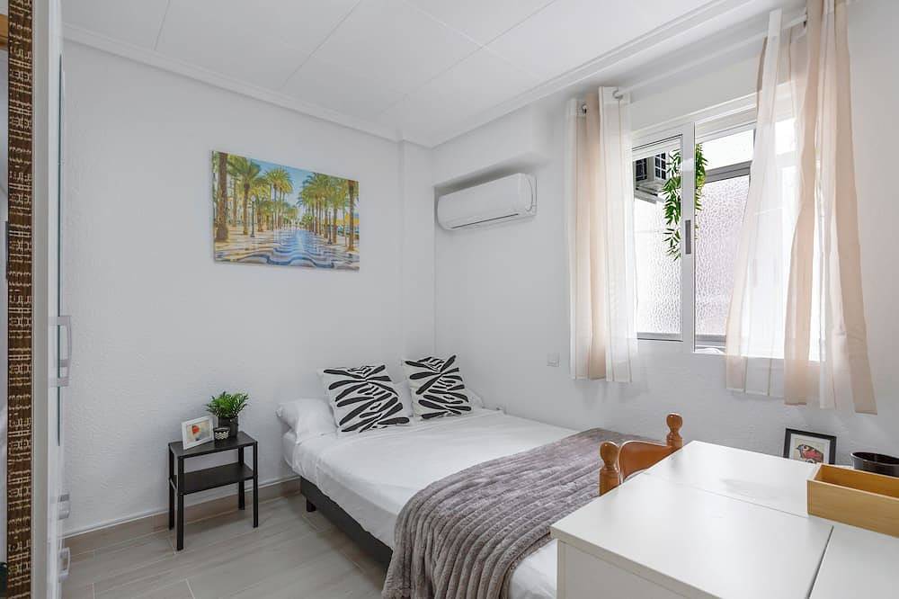 Entire apartment, Oasis La Marina: Your oasis of peace by the sea! in La Marina, Elche