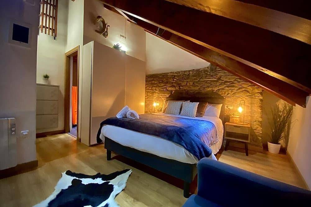Entire apartment, Charming Cal Domènec apartment - Pets welcome in Port Ainé, Rialp