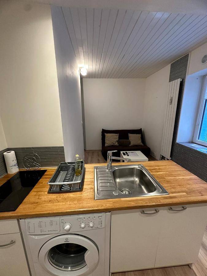 Appartement entier, Studio à 2 pas des thermes in Saint-Martin-d'Uriage, Isère