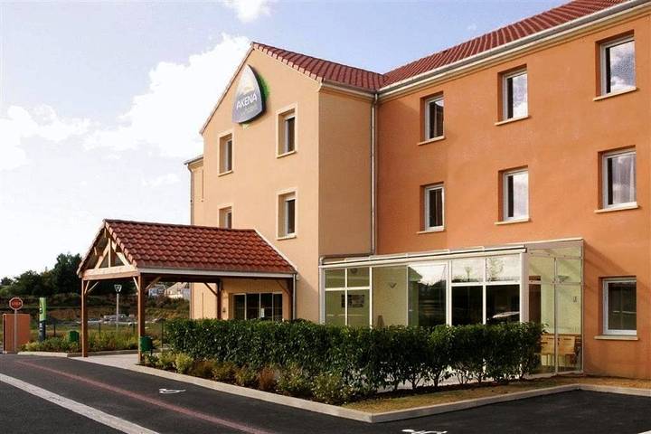 Hôtel pour 4 personnes, avec terrasse, animaux acceptés