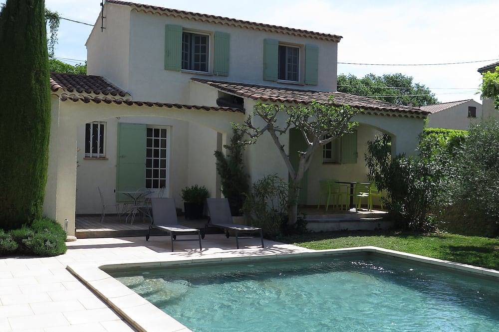 Angenehme Villa mit Garten und privatem Swimmingpool in Apt, Regionaler Naturpark Luberon