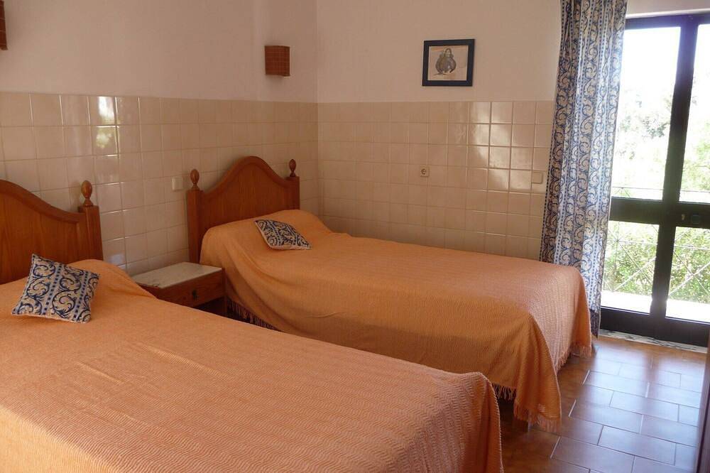 Vivenda les cigales, Wohnung Nr. 2 für 5/6 Personen von Samstag bis Samstag in Ferragudo, Faro Distrikt