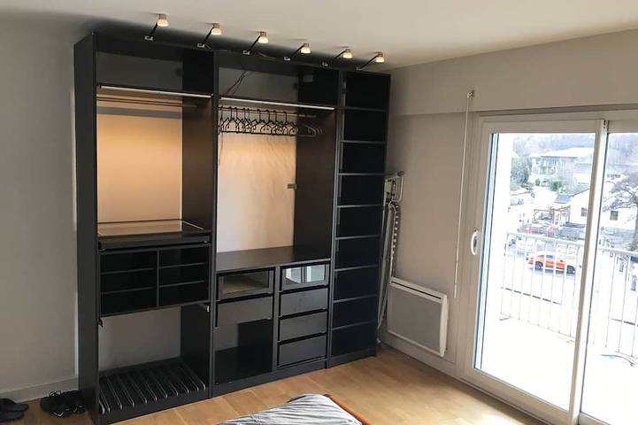 Gîte pour 6 personnes, avec jardin et balcon dans Lac Chambon - 4