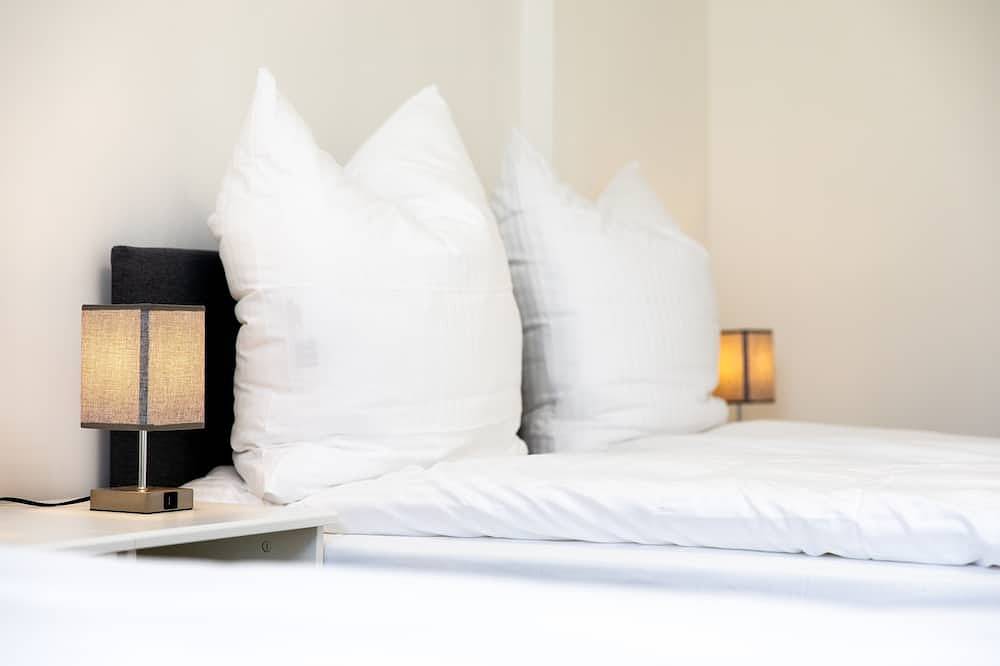 Ganze Wohnung, Grosse Unterkunft in zentrumsnaher Lage - Parkplatz in Coburg, Oberes Maintal - Coburger Land