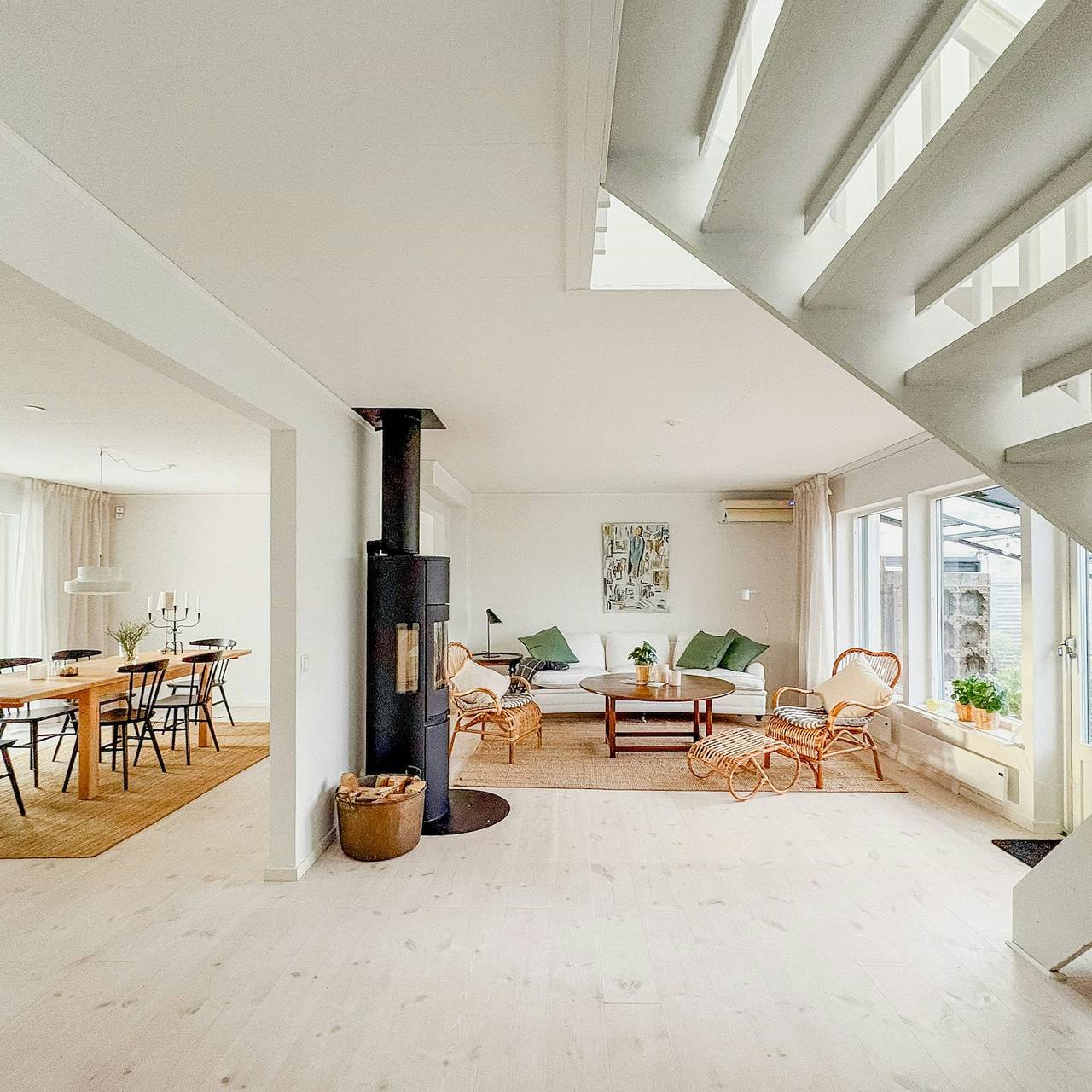 Havsnära poolvilla med medelhavskänsla in Svenska Östersjön