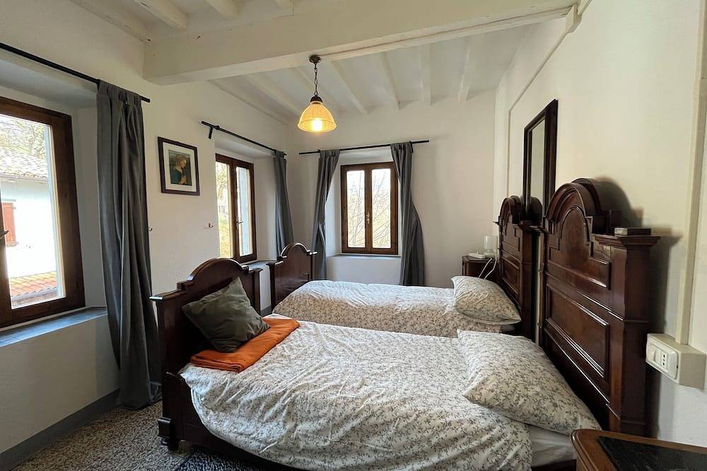 L'Antico Palazzo - Mansion with Pool in Toano, Reggio Emilia Provinz