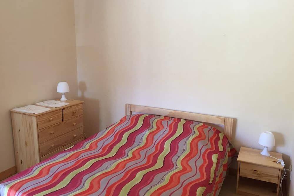 Appartement entier, Location de gîtes touristiques et gîte d'étape Valprivas in Valprivas, Haute-Loire