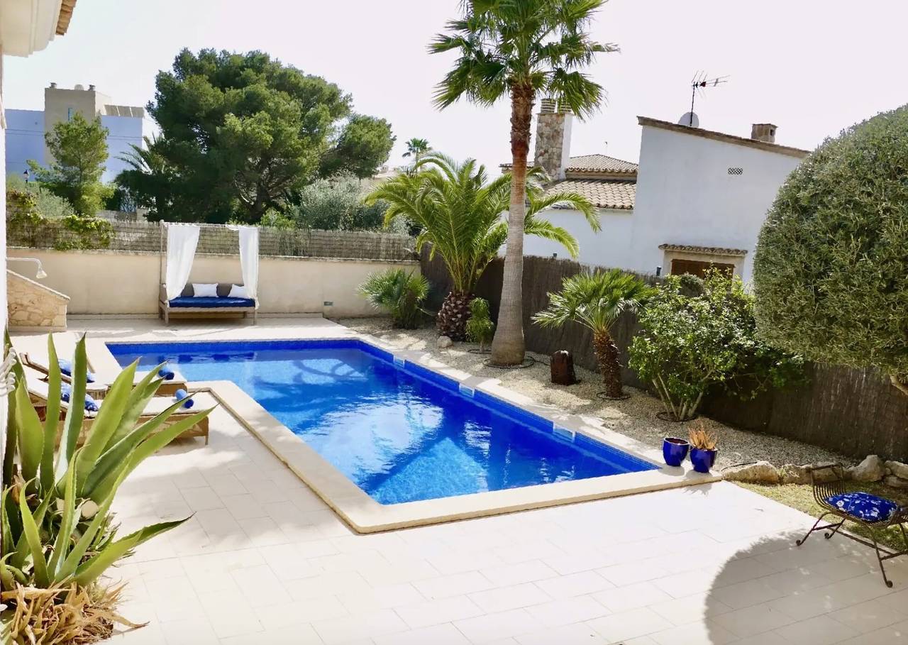 Ferienhaus "Ocean Blues" mit privatem Pool, gemeinsamer Terrasse und Wlan in Cala Santanyí, Santanyí