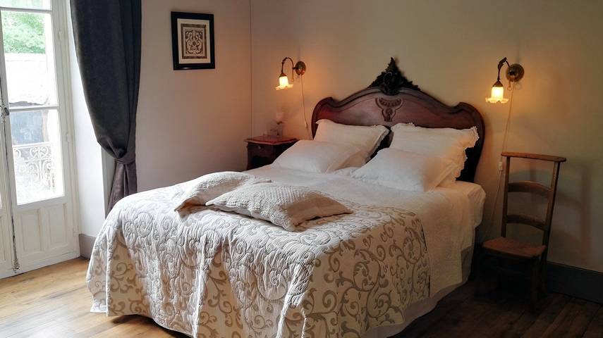 Location de vacances pour 2 personnes, avec jardin à La Grande-Verrière - 3