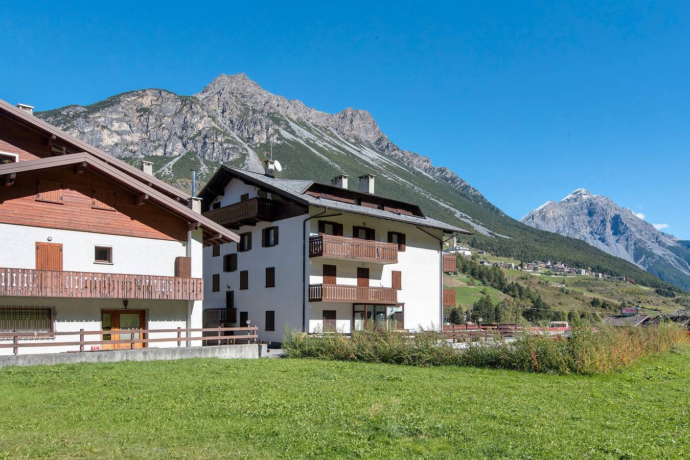 Appartamento intero, Appartamento 'Cima De' Piazzi' con Vista Montagna, Balcone e Wi-Fi in Isolaccia, Valdidentro