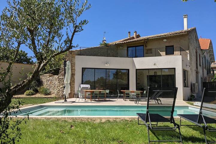 Villa pour 12 personnes, avec balcon et jardin, animaux acceptés