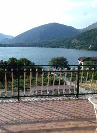 Gîte pour 2 personnes, avec vue sur le lac ainsi que terrasse et jardin, animaux acceptés à Scanno - 3