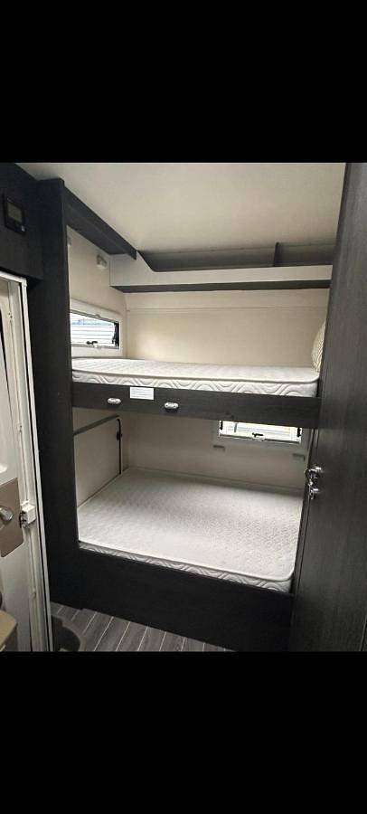 Camping pour 4 personnes, avec jardin dans la Sarthe - 2