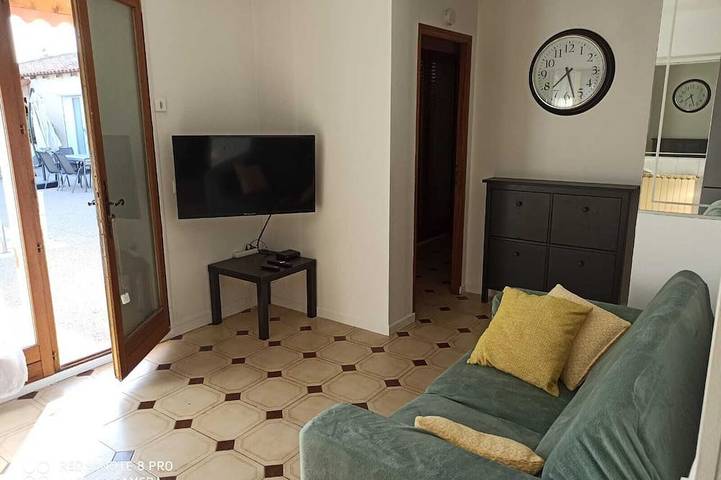 Gîte pour 5 personnes, avec piscine dans Plage de l'Almanarre - 2