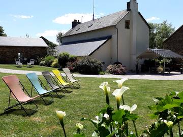 Gîte pour 7 personnes, avec balcon et jardin dans l' Aveyron