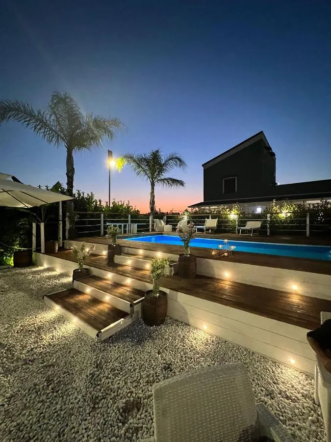 Appartamento vacanze per 4 persone, con giardino e piscina nonché panorama - 1