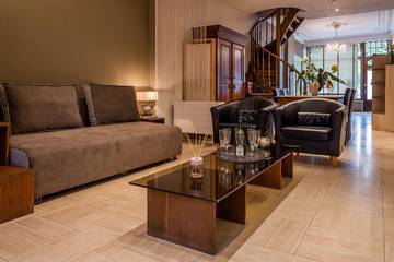 Location de vacances pour 9 personnes, avec terrasse à Esneux