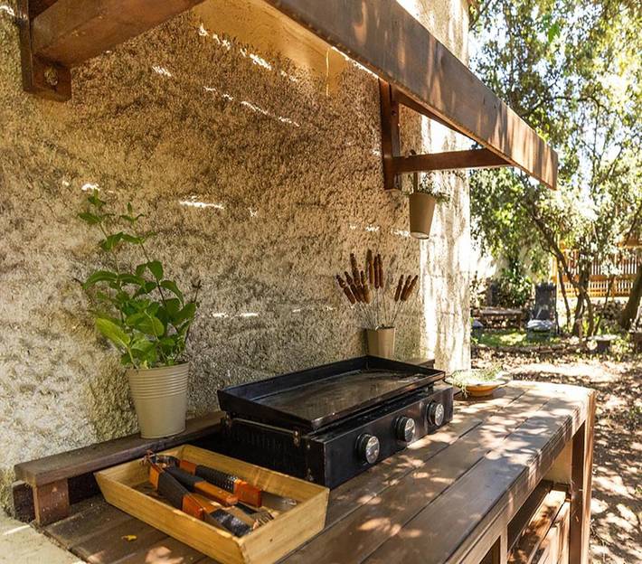 Gîte pour 5 personnes, avec piscine et jardin, animaux acceptés à Saint-Bauzille-de-Montmel - 2