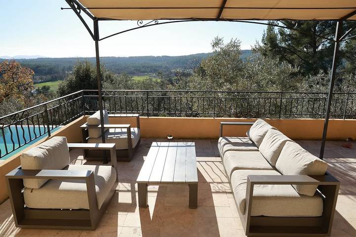 Villa for 8 people, with hot tub and garden - 1