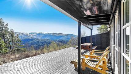 Ferienhaus für 10 Personen, mit Terrasse in Åseral