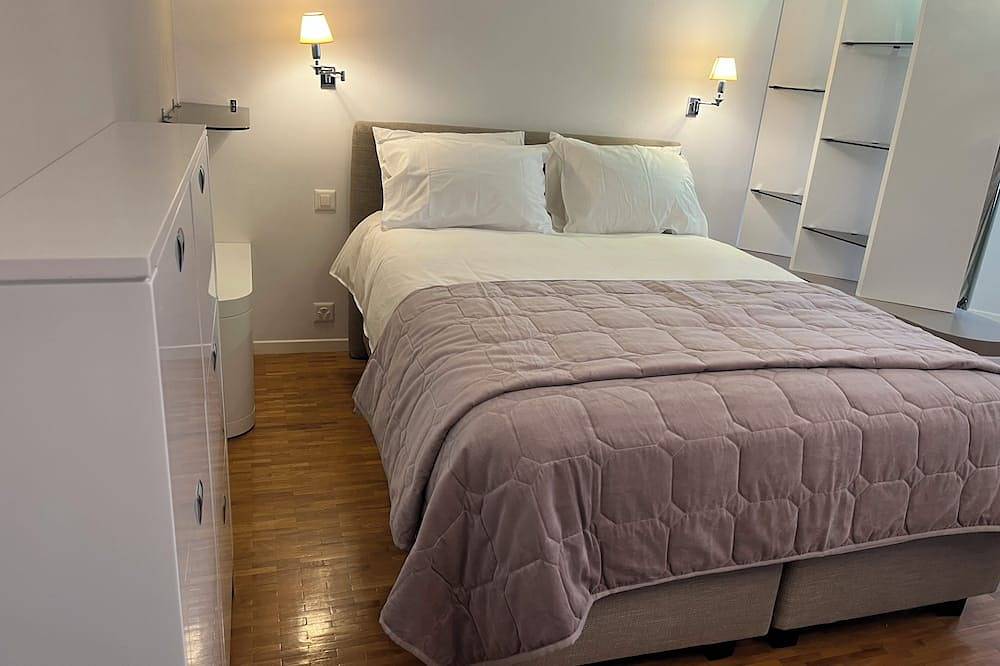 Appartamento intero, Apartment in the very center of Geneva in Ginevra, Lago Lemano