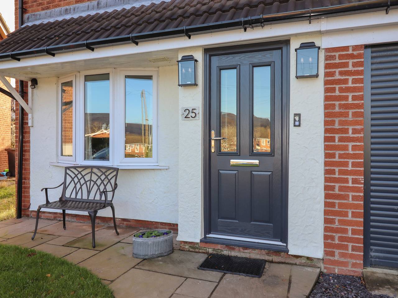 25 Maes Collen in Llangollen, Denbighshire